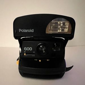 Polaroid 600